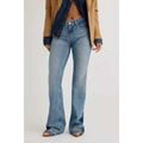 Jeans W6BA41 D2579 BEVERLY-FRSM L34 para mujer - Guess - Modalova