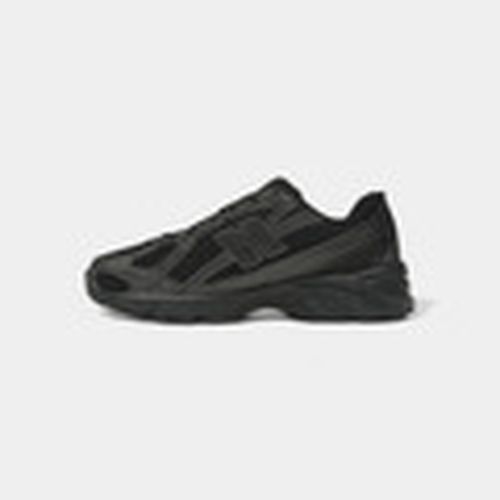 Deportivas Moda 740 Triple Black para mujer - New Balance - Modalova
