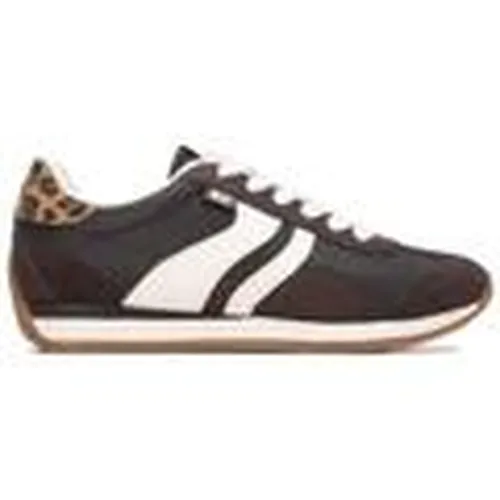 Deportivas Moda 146275-MARRON para mujer - Xti - Modalova