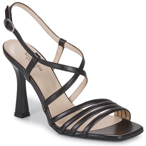 Sandali con tacco E307282DE-100 - NeroGiardini - Modalova