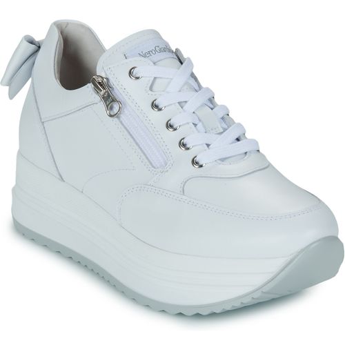 Sneakers basse E615210D-707 - NeroGiardini - Modalova