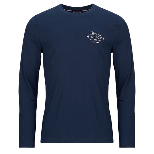 T-shirts a maniche lunghe SCRIPT STACK LS REGULAR TEE - Tommy hilfiger - Modalova