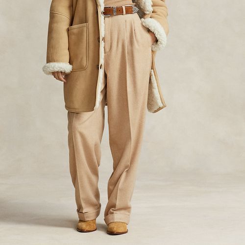 Relaxed Fit Pleated Herringbone Trouser - Polo Ralph Lauren - Modalova