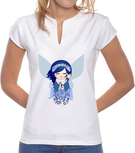 Camiseta mujer Camiseta cuello mao Kokeshi Hada Azul - latostadora.com - Modalova