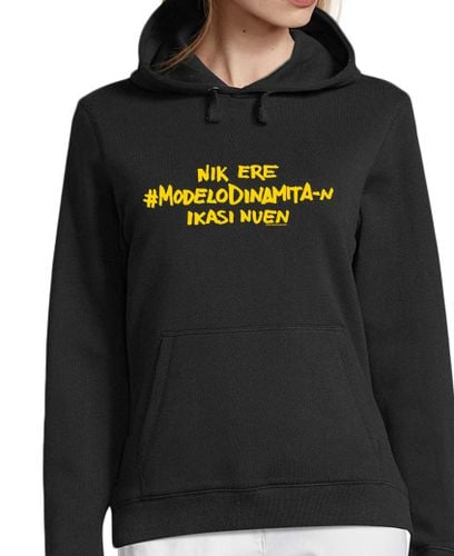 Sudadera Con Capucha Para Mujer #ModeloDinamita laTostadora - latostadora.com - Modalova