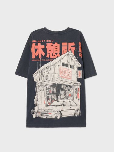 Camiseta negra con estampado - Cropp - Modalova