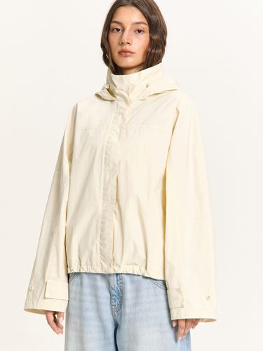 Cropp - Chaqueta con capucha - nude - Cropp - Modalova