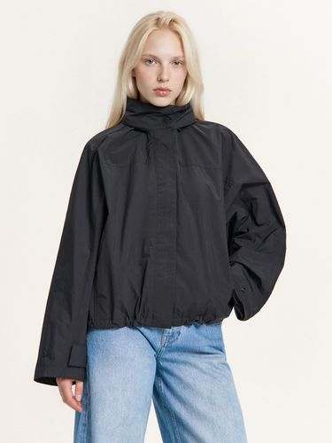 Chaqueta con capucha - Cropp - Modalova