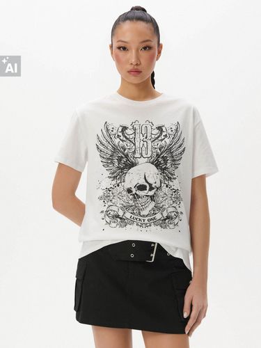 Camiseta oversize con estampado - Cropp - Modalova