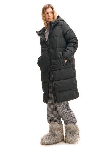 Abrigo acolchado con capucha - Cropp - Modalova