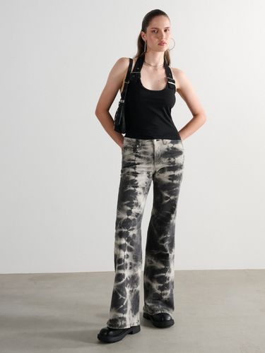 Vaqueros con estampado - Cropp - Modalova