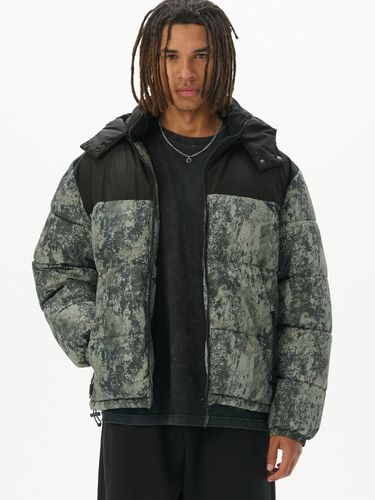 Chaqueta con capucha extraíble - Cropp - Modalova