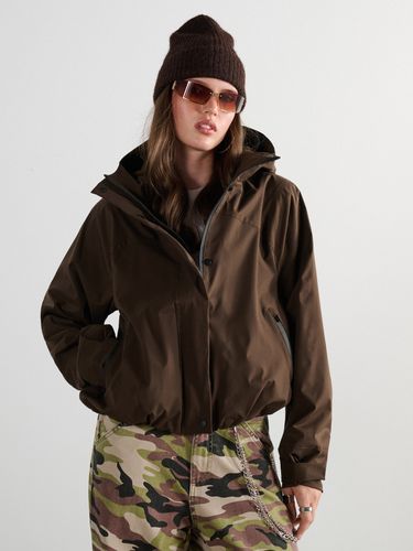 Anorak con capucha - Cropp - Modalova