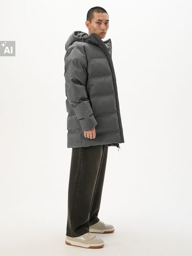 Abrigo acolchado con capucha - Cropp - Modalova