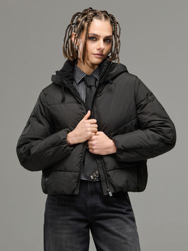 Chaqueta puffer con capucha - Cropp - Modalova