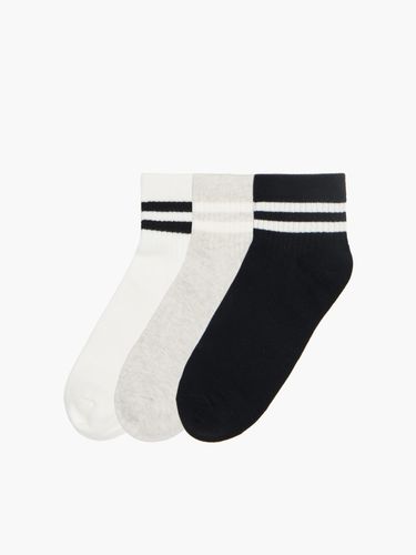Pack de 3 pares de calcetines basic - Cropp - Modalova