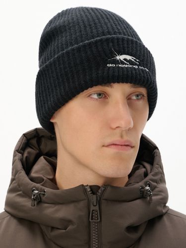 Cropp - Gorro con parche - Negro - Cropp - Modalova