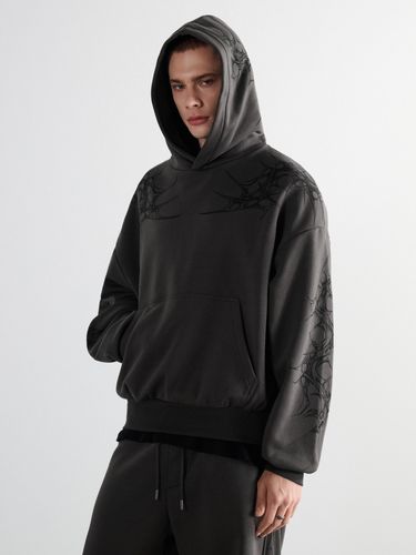 Sudadera con capucha y estampado - Cropp - Modalova