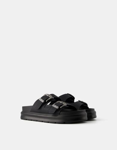 Sandalia Plataforma Hebillas Hombre Hombre 39 - Bershka - Modalova