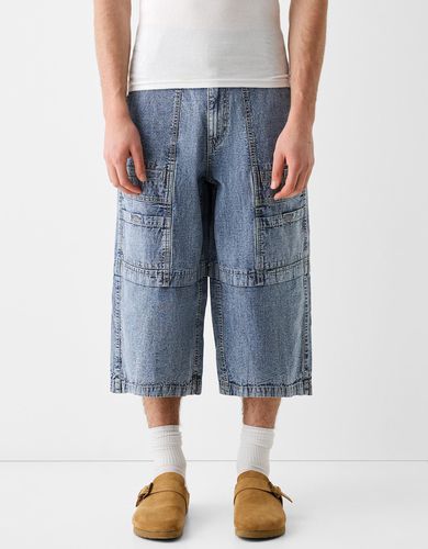 Bermuda Jort Denim Cargo Hombre 32 - Bershka - Modalova