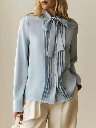 Loose blouse with a bow on the collar - Lichi - Modalova