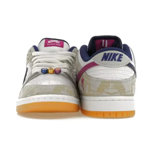 SB Dunk Low Rayssa Leal Skate Shoes - Nike - Modalova