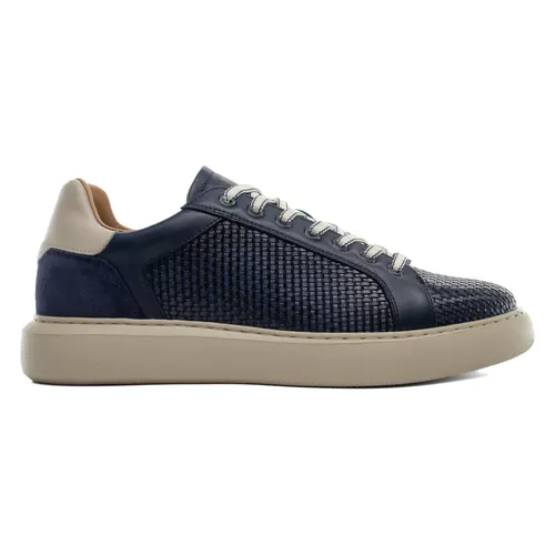 Eclipse Textured Sneaker - Ambitious - Modalova