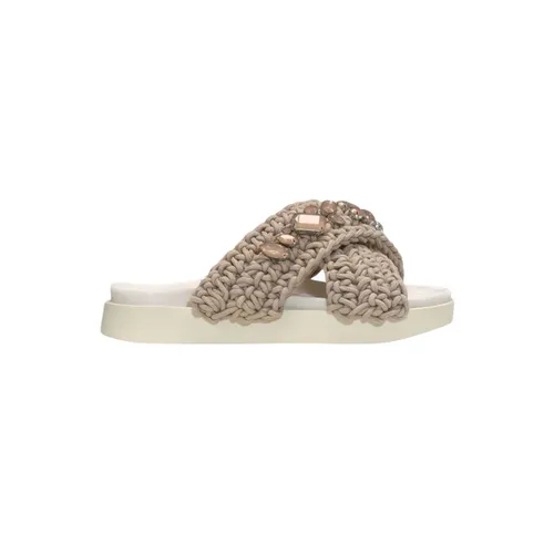 Woven Stones Taupe Stylish Comfortable Sandals - Inuikii - Modalova