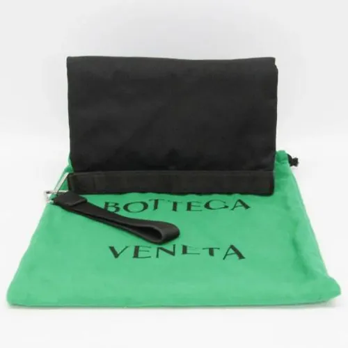 Pre-owned Nylon Clutch - Bottega Veneta Vintage - Modalova