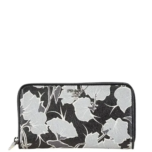 Pre-owned Leather wallets - Prada Vintage - Modalova