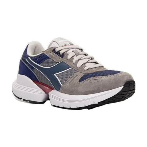 Gray Suede Titan TRX Shoes - Diadora - Modalova
