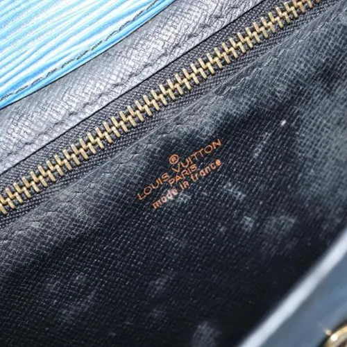 Pre-owned Leather Clutch - Louis Vuitton Vintage - Modalova