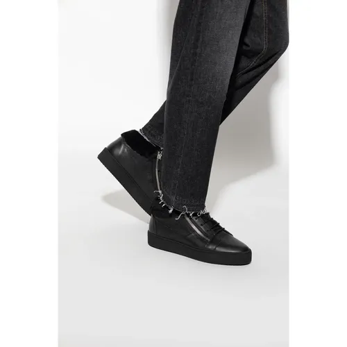 Kriss Sneakers - Giuseppe Zanotti - Modalova