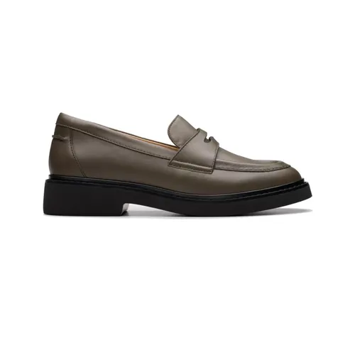 Shoes > Flats > Loafers - - Clarks - Modalova