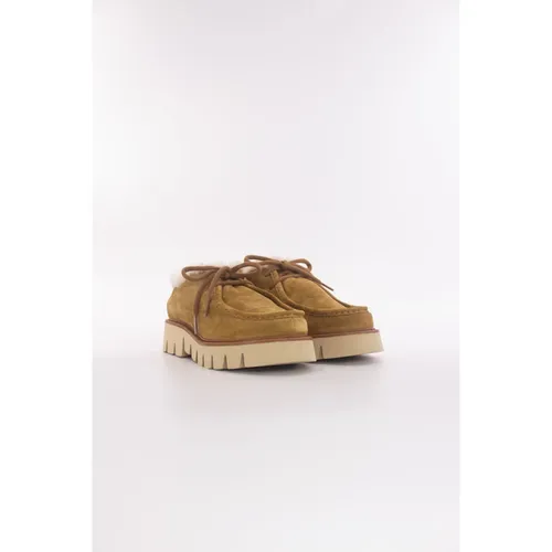 Perry Phat Laced Sneaker - Pedro García - Modalova