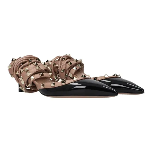 Black Leather Strap-On Sandals - Valentino Garavani - Modalova