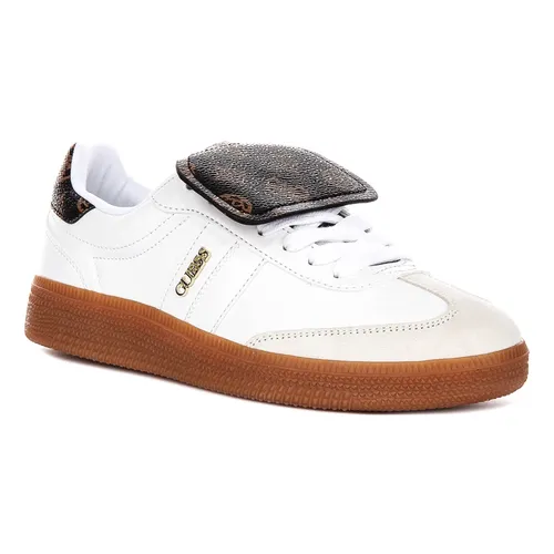 Oleeza Leather-Blend Sneaker - Guess - Modalova