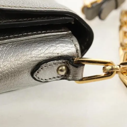 Pre-owned Leather Shoulder Bag - Miu Miu Pre-owned - Modalova