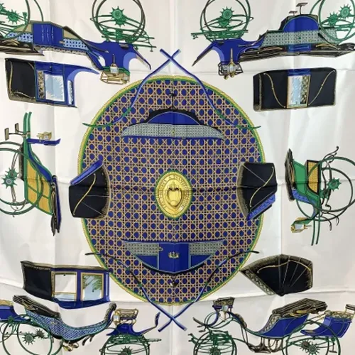 Pre-owned Silk scarves - Hermès Vintage - Modalova