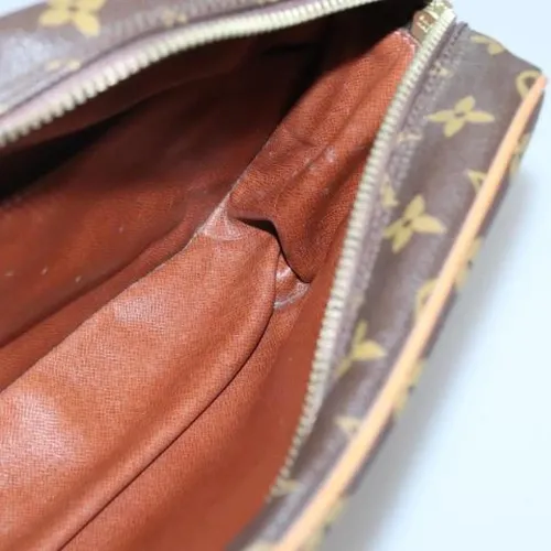 Pre-owned Canvas clutches - Louis Vuitton Vintage - Modalova