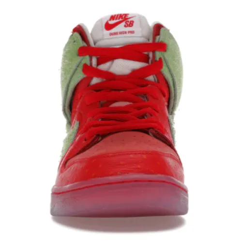 SB Dunk High Pro `Strawberry` - Nike - Modalova