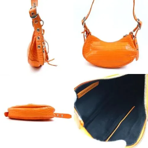 Pre-owned Leather Shoulder Bag - Balenciaga Vintage - Modalova