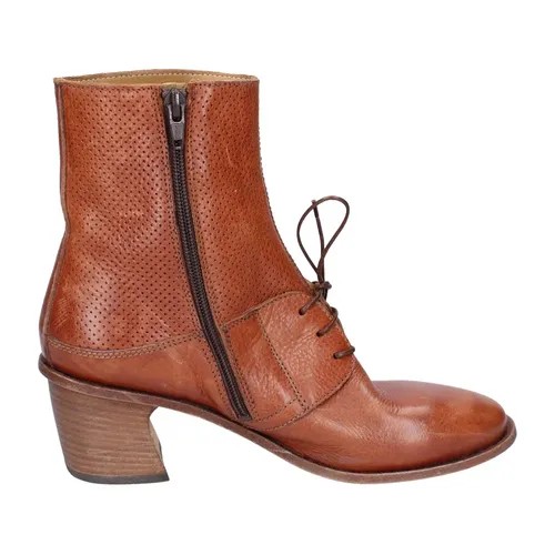 Vintage Leather Ankle Boots - Moma - Modalova