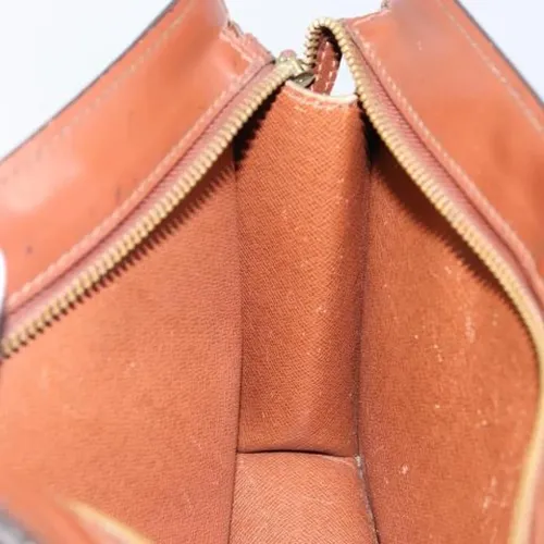 Pre-owned Canvas Clutch - Louis Vuitton Vintage - Modalova