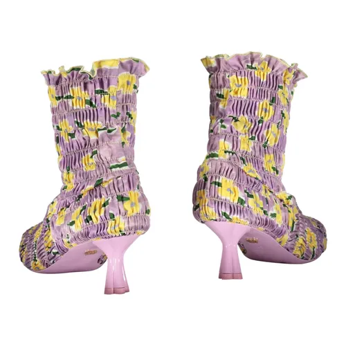 Pointed Toe Ankle Boots - Amy Crookes - Modalova