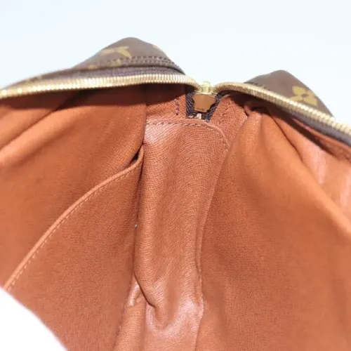 Pre-owned Canvas clutches - Louis Vuitton Vintage - Modalova
