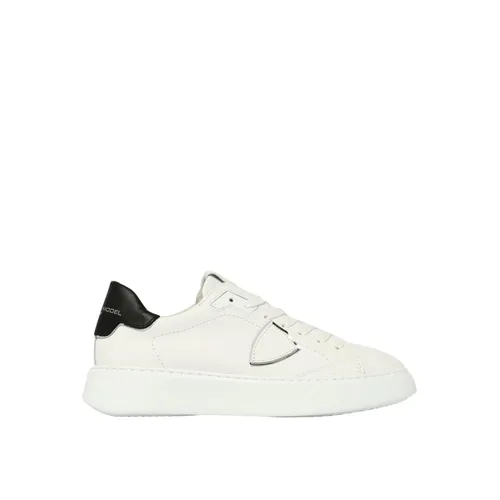 Leather Low Top Sneakers - Philippe Model - Modalova