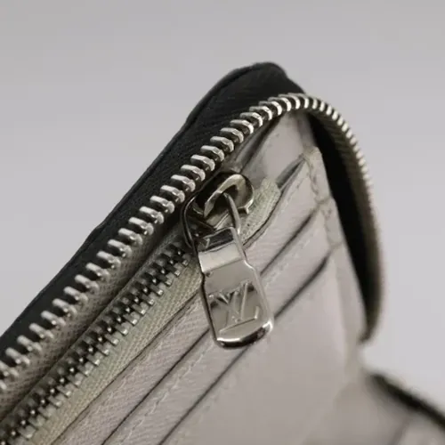 Pre-owned Leather wallets - Louis Vuitton Vintage - Modalova