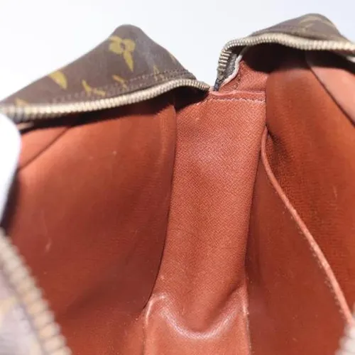 Pre-owned Canvas clutches - Louis Vuitton Vintage - Modalova