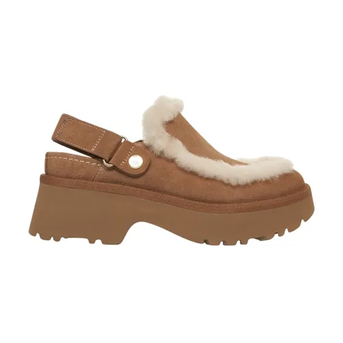 Shoes > Flats > Clogs - - UGG - Modalova